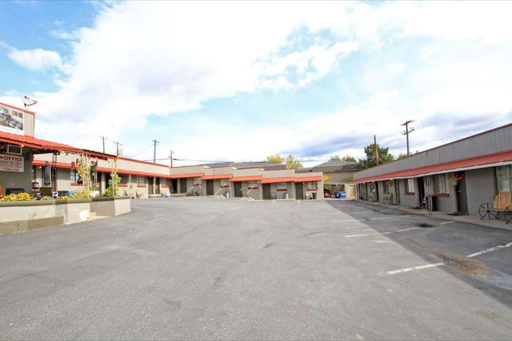 Selkirk Motel Colville Εξωτερικό φωτογραφία